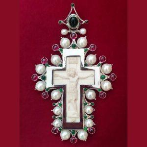 pectoral cross