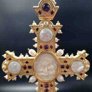 pectoral cross