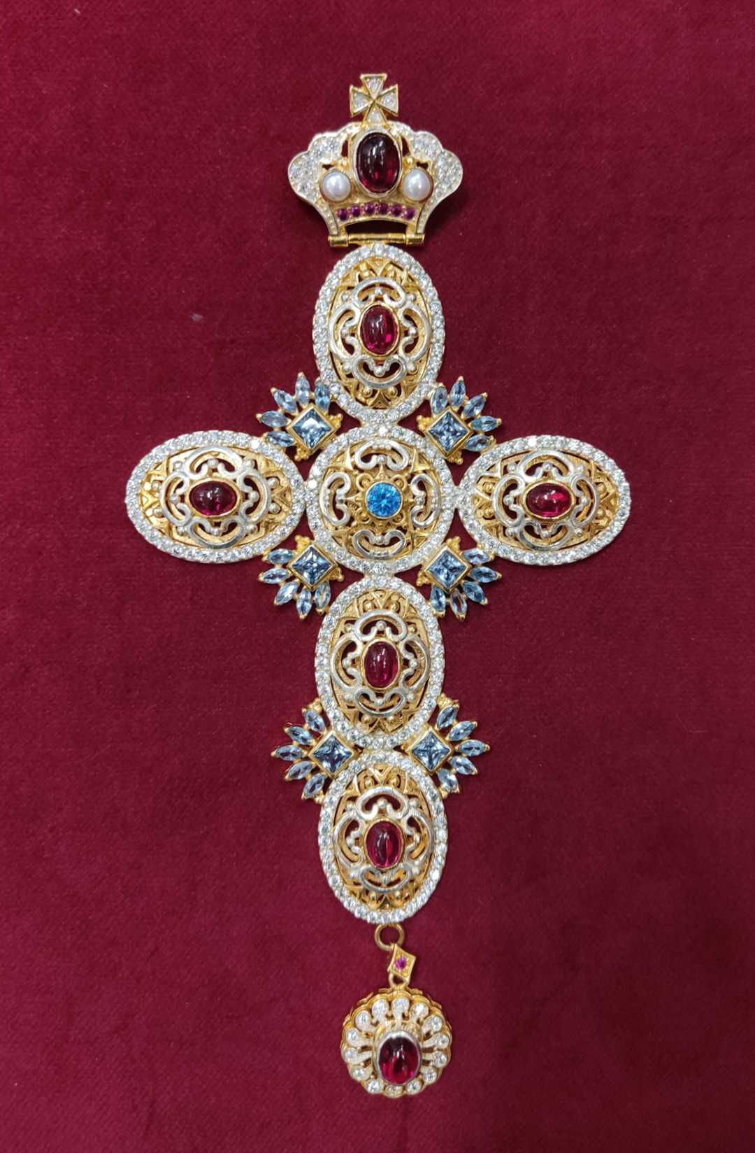 pectoral cross
